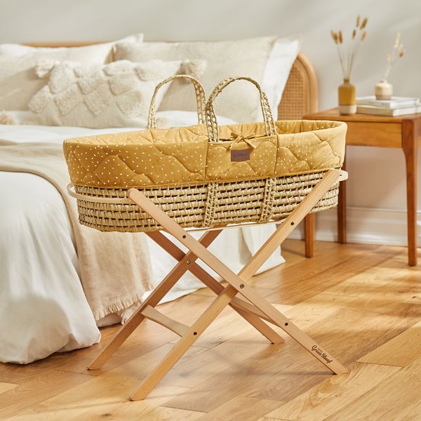 The Little Green Sheep - Natural Quilted Moses Basket & Mattress - Honey Rice